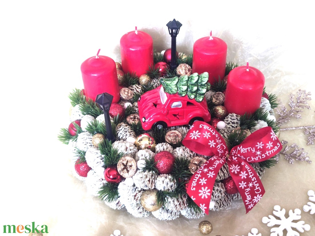 Piros-arany-zöld adventi asztaldísz ledes kisautóval - karácsony - adventi díszek - adventi asztaldísz - Meska.hu