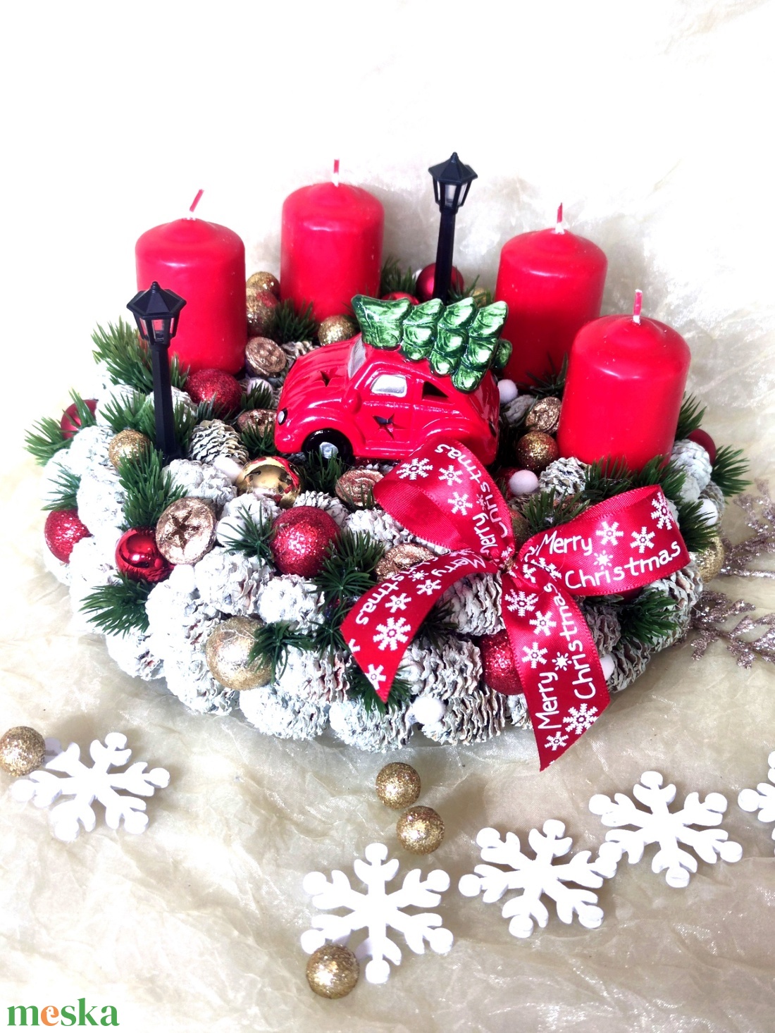 Piros-arany-zöld adventi asztaldísz ledes kisautóval - karácsony - adventi díszek - adventi asztaldísz - Meska.hu
