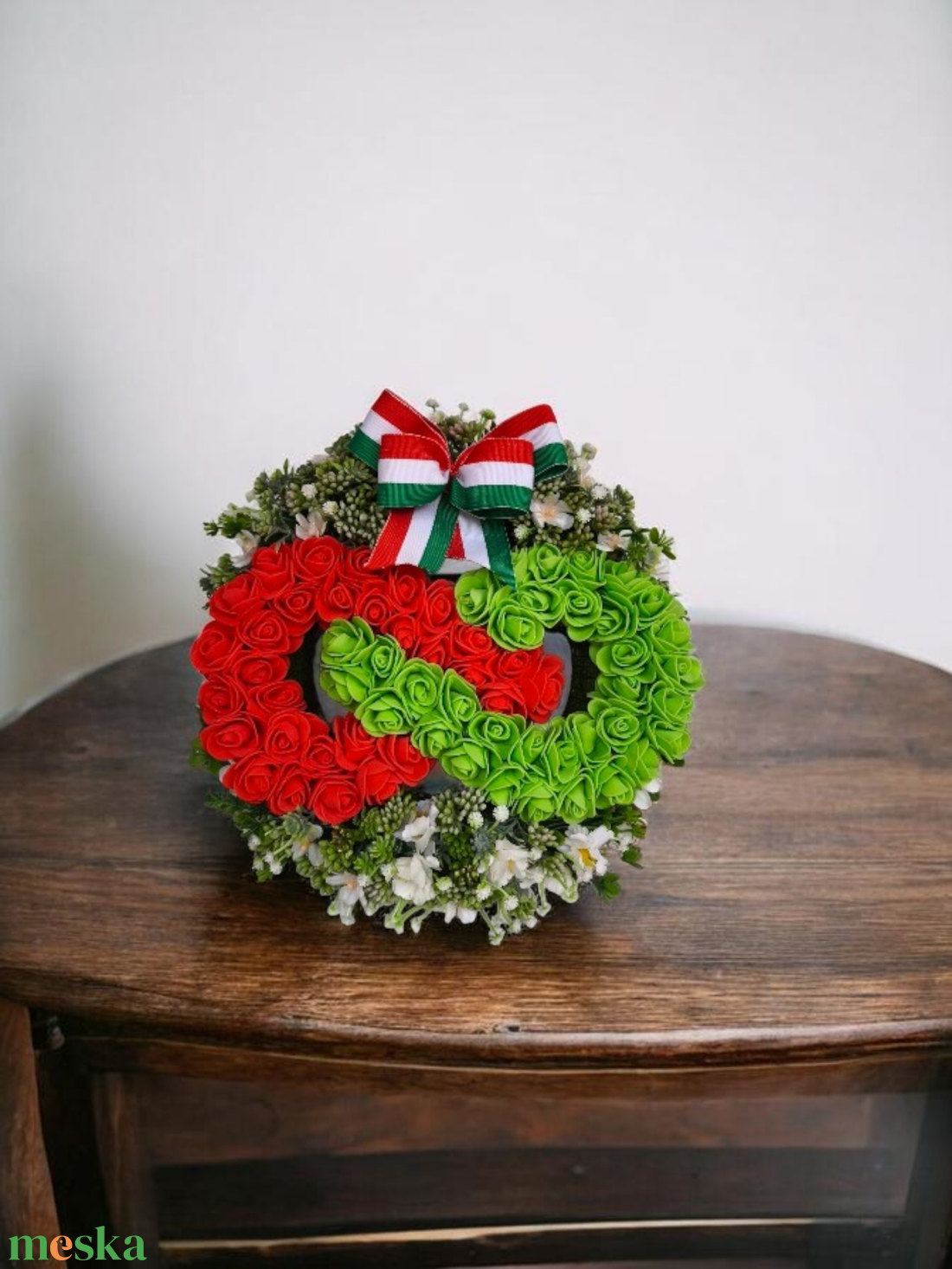 TISZA-stílusú nemzeti színű ajtódísz � Végtelen jel alakú habrózsa kopogtató - otthon & életmód - dekoráció - ajtó- és ablak dekoráció - ajtódísz & kopogtató - Meska.hu