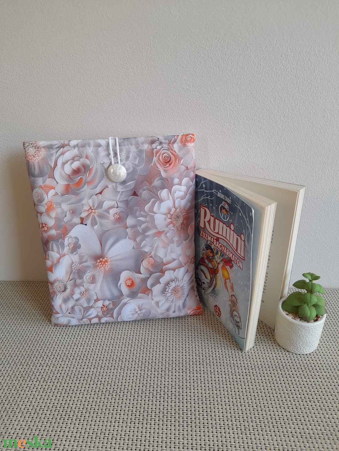 Könyvtok virágmintás  - könyv & zene - könyvtok - Meska.hu