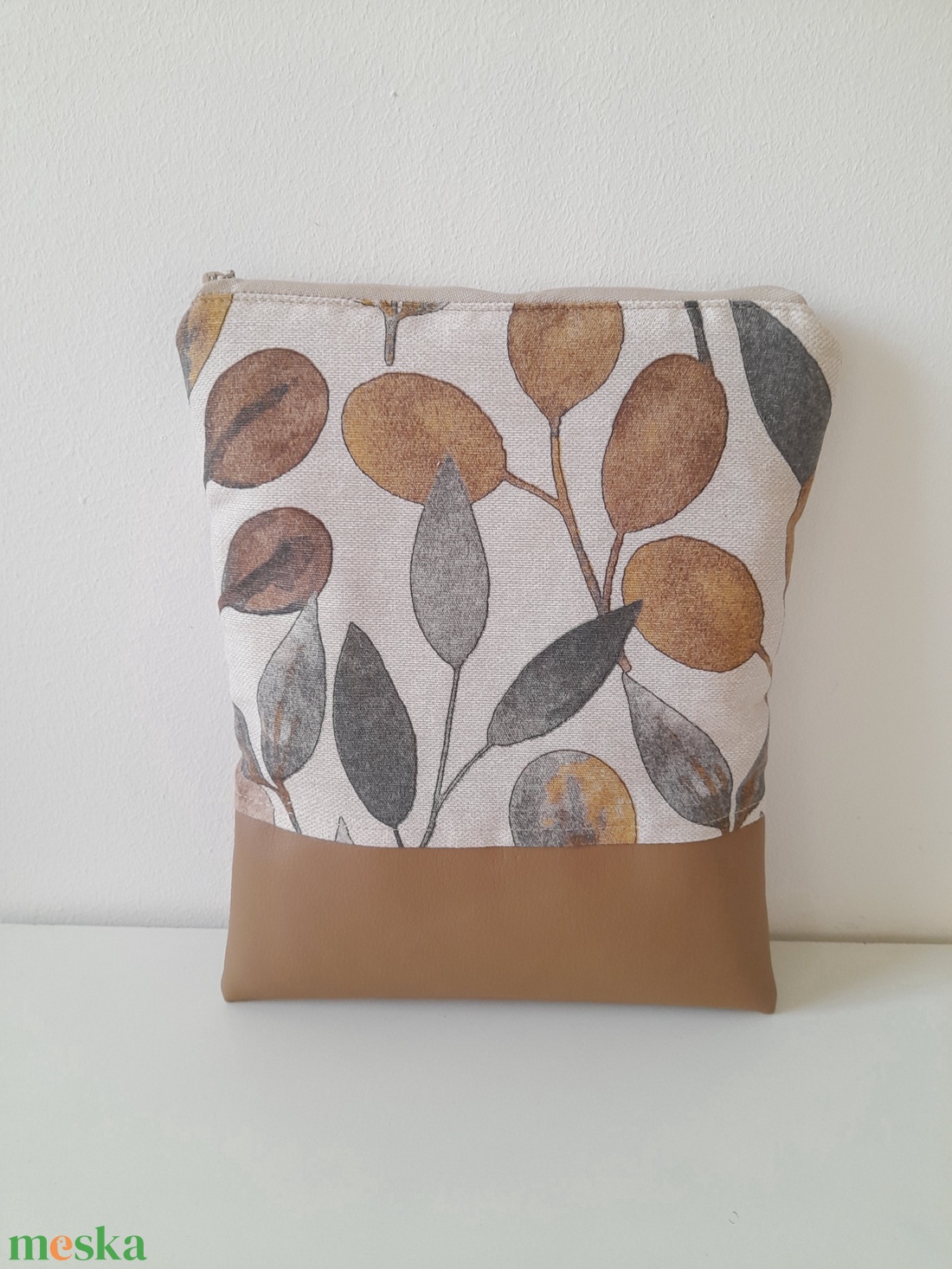 Könyvtok levélmintás cipzárral  - könyv & zene - könyvtok - Meska.hu