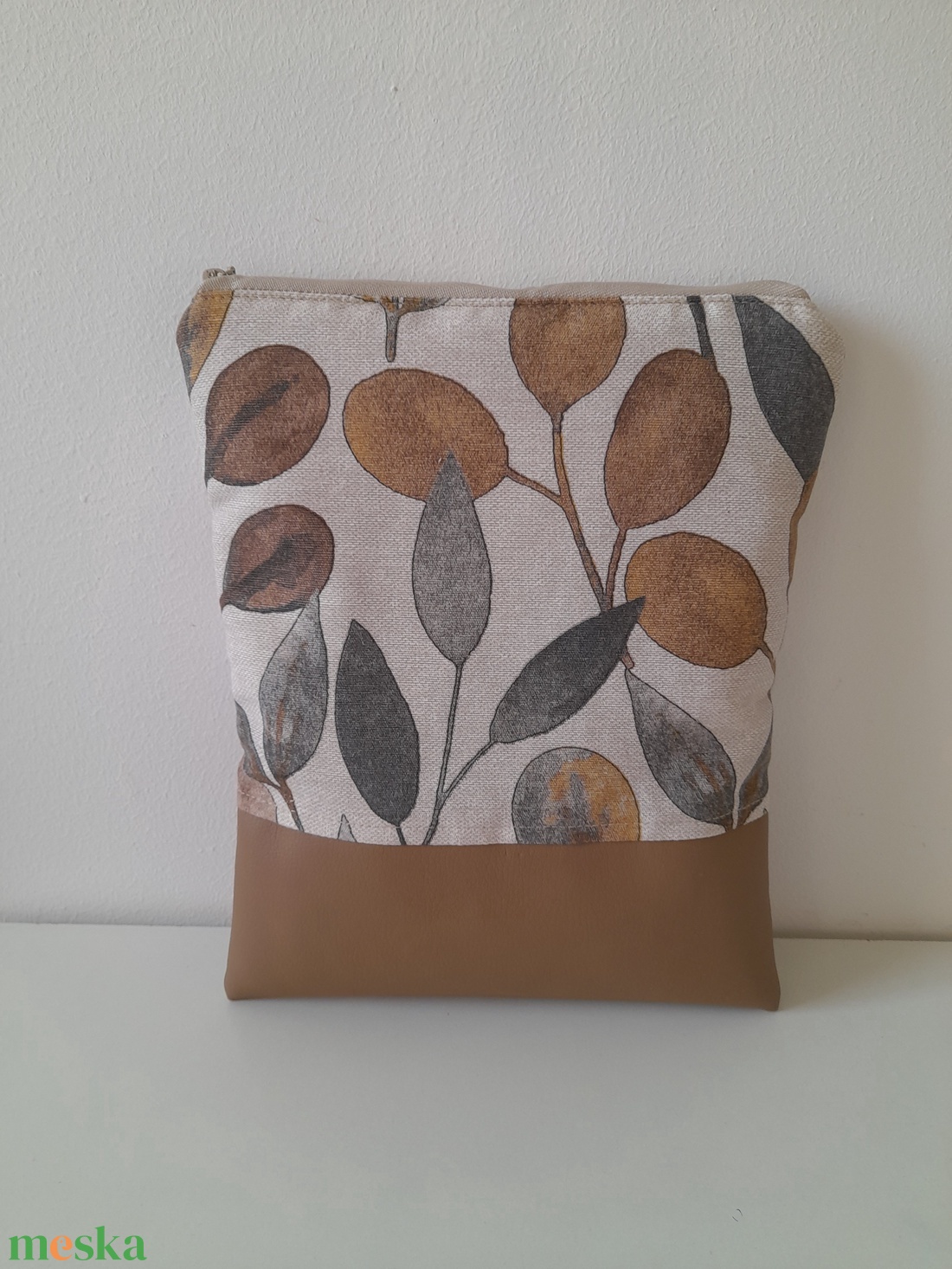 Könyvtok levélmintás cipzárral  - könyv & zene - könyvtok - Meska.hu