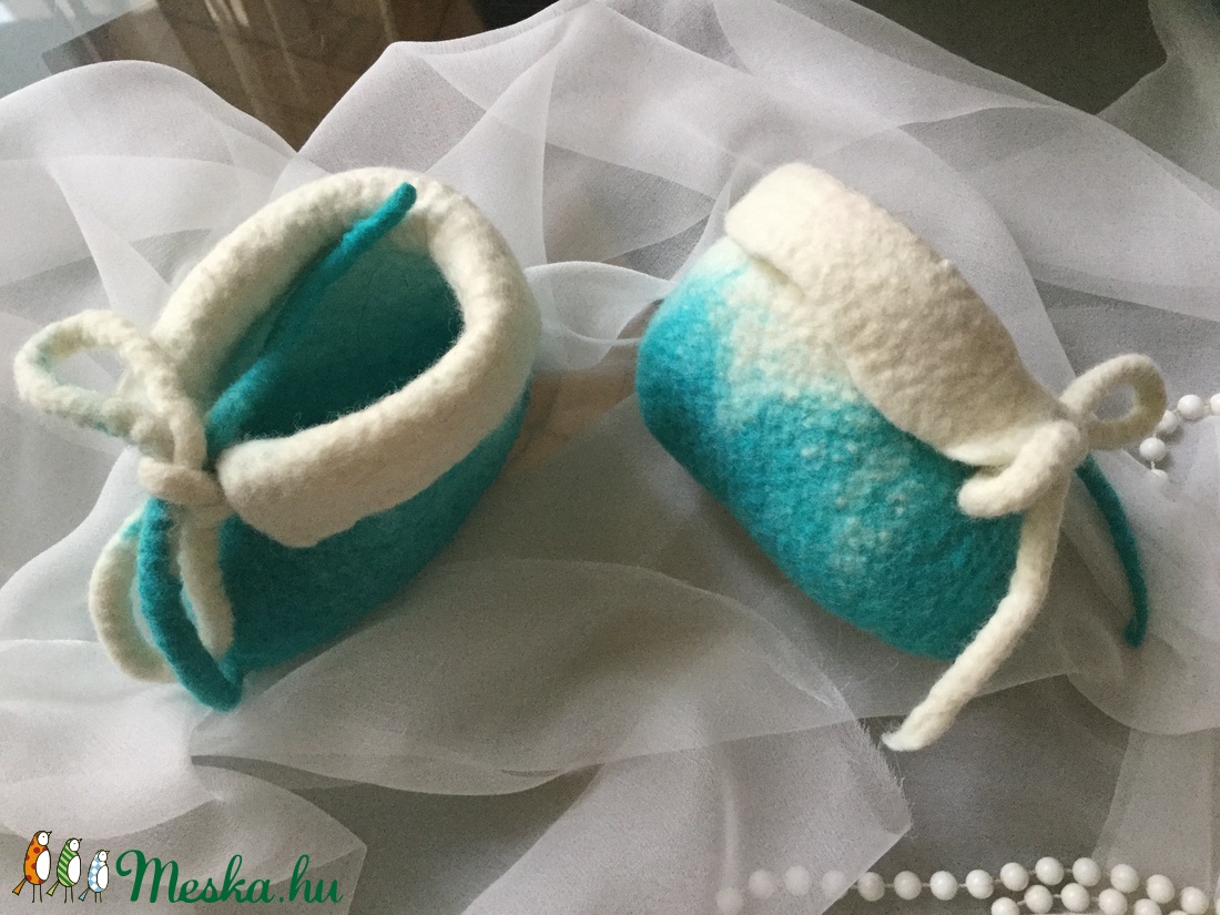 Nemez baba cipő - ruha & divat - babaruha & gyerekruha - Meska.hu