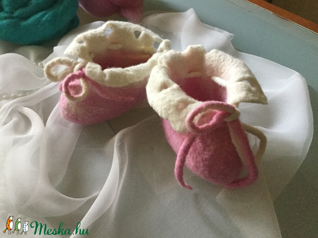 Nemez baba cipő - ruha & divat - babaruha & gyerekruha - Meska.hu