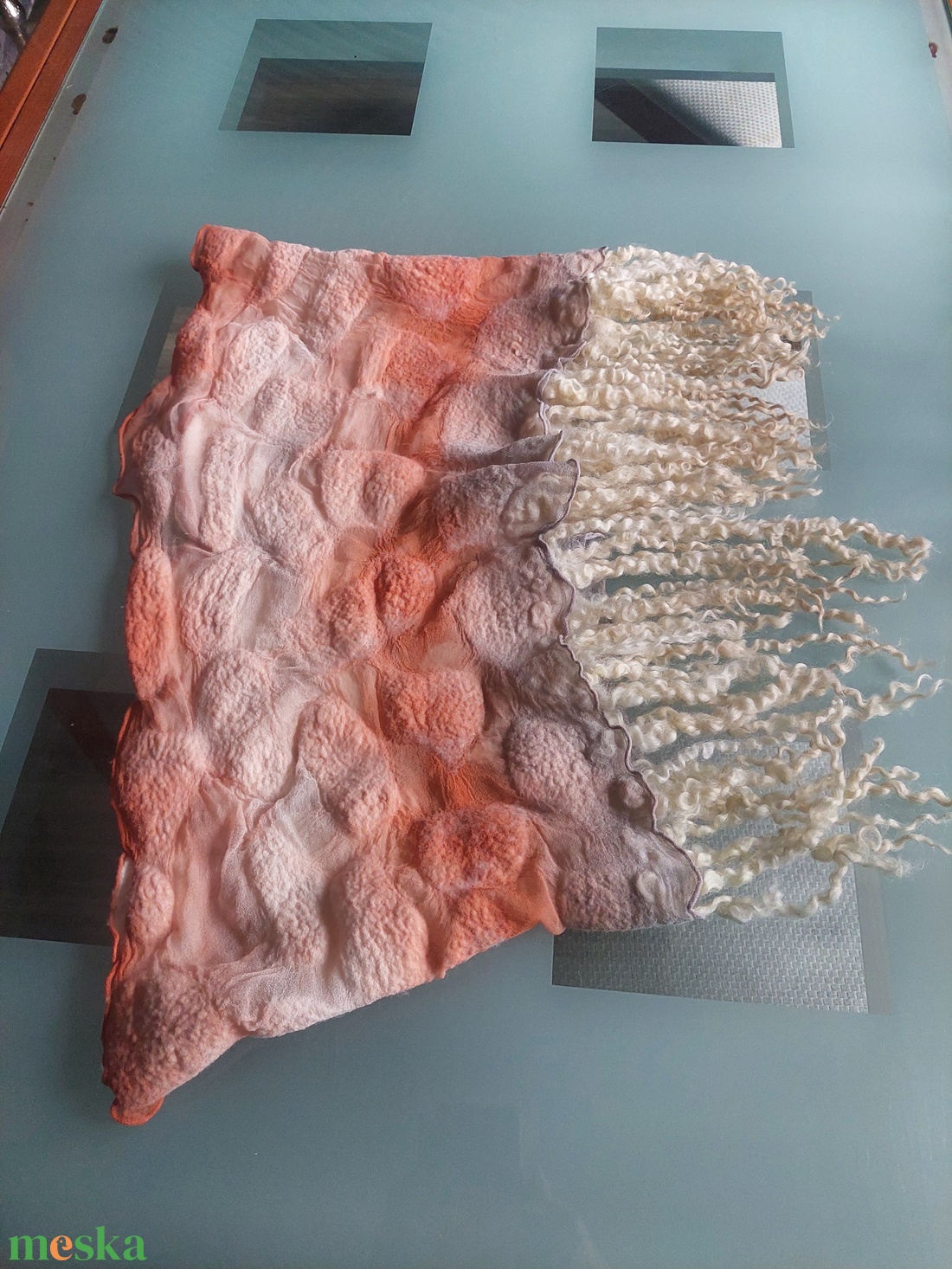 Buborék nemez sál - ruha & divat - sál, sapka, kendő - fejpánt - Meska.hu Buborék nemez sál - ruha & divat - sál, sapka, kendő - fejpánt - Meska.hu