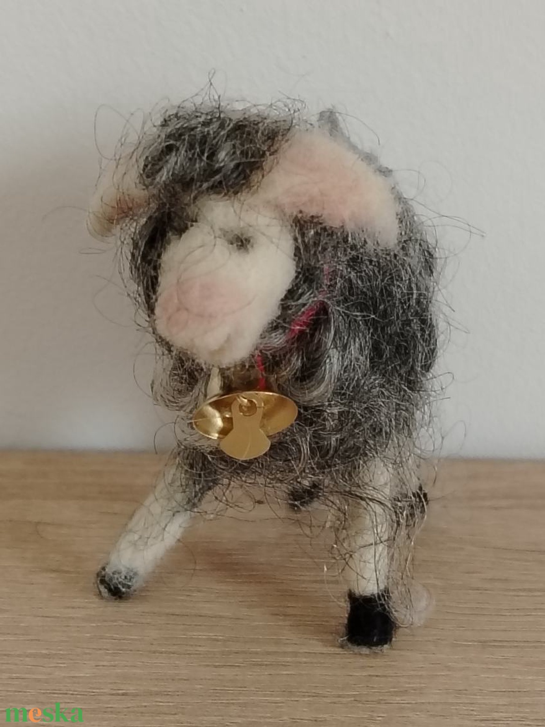 Nemez bárányka - karácsony - karácsonyi ajándékozás - karácsonyi ajándékcsomagolás - Meska.hu