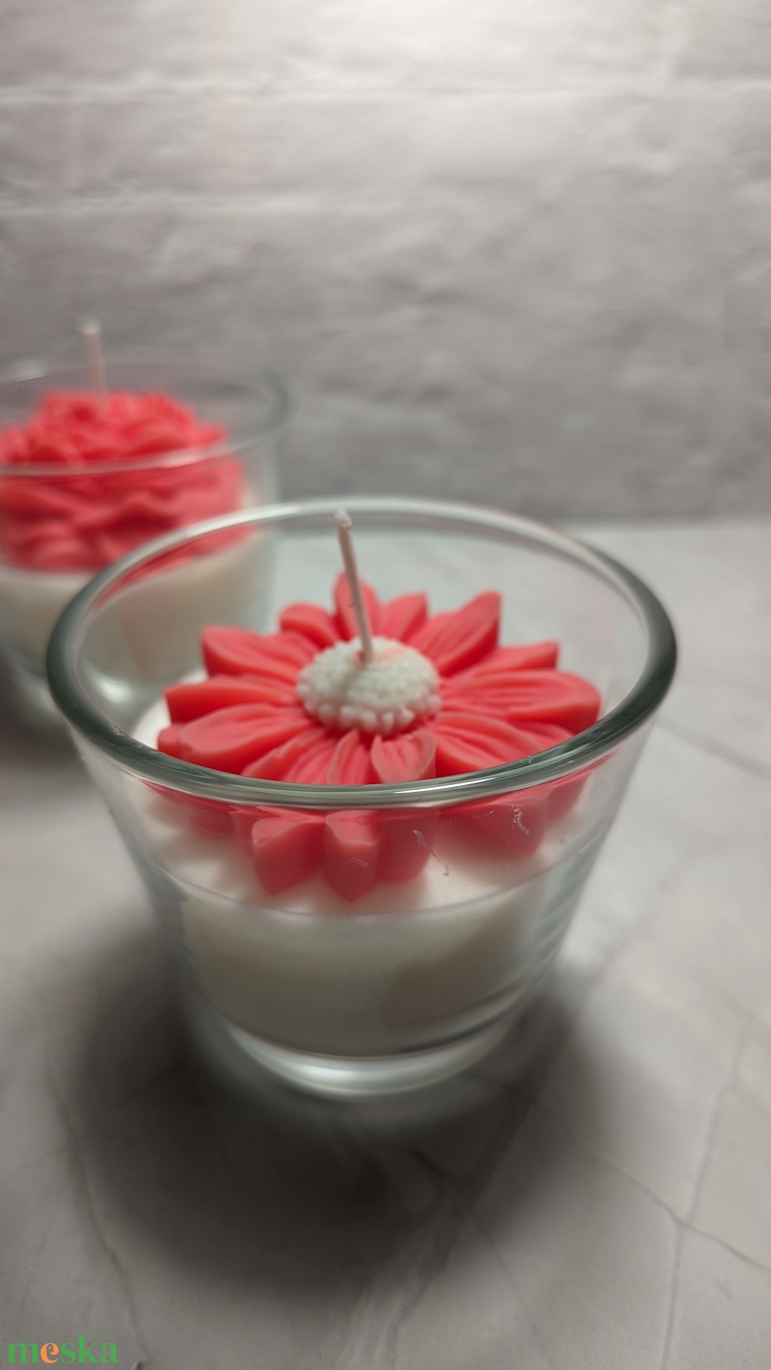 Piros virágos poharas gyertya - kellékek & szerszámok - dekorációs kellékek - dekorációs gyertya - Meska.hu