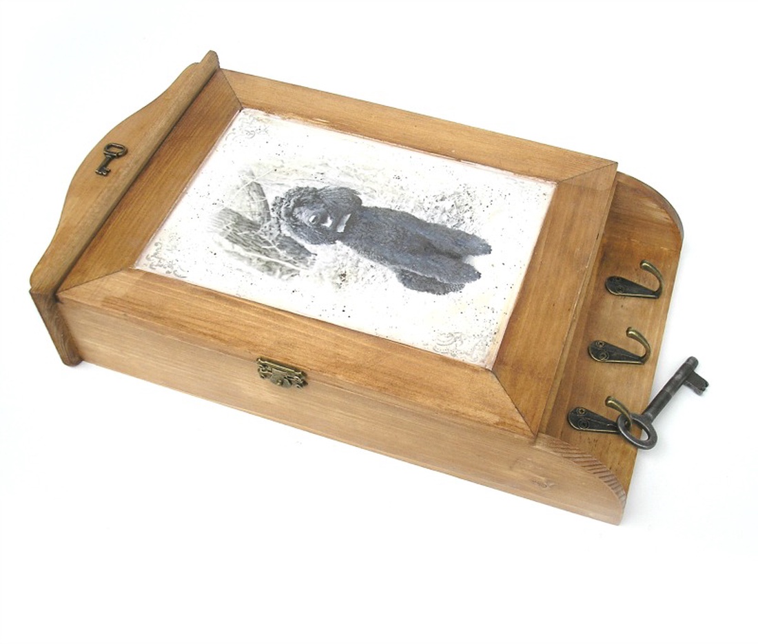 Fényképes fa kulcstartó szekrény -  - Meska.hu