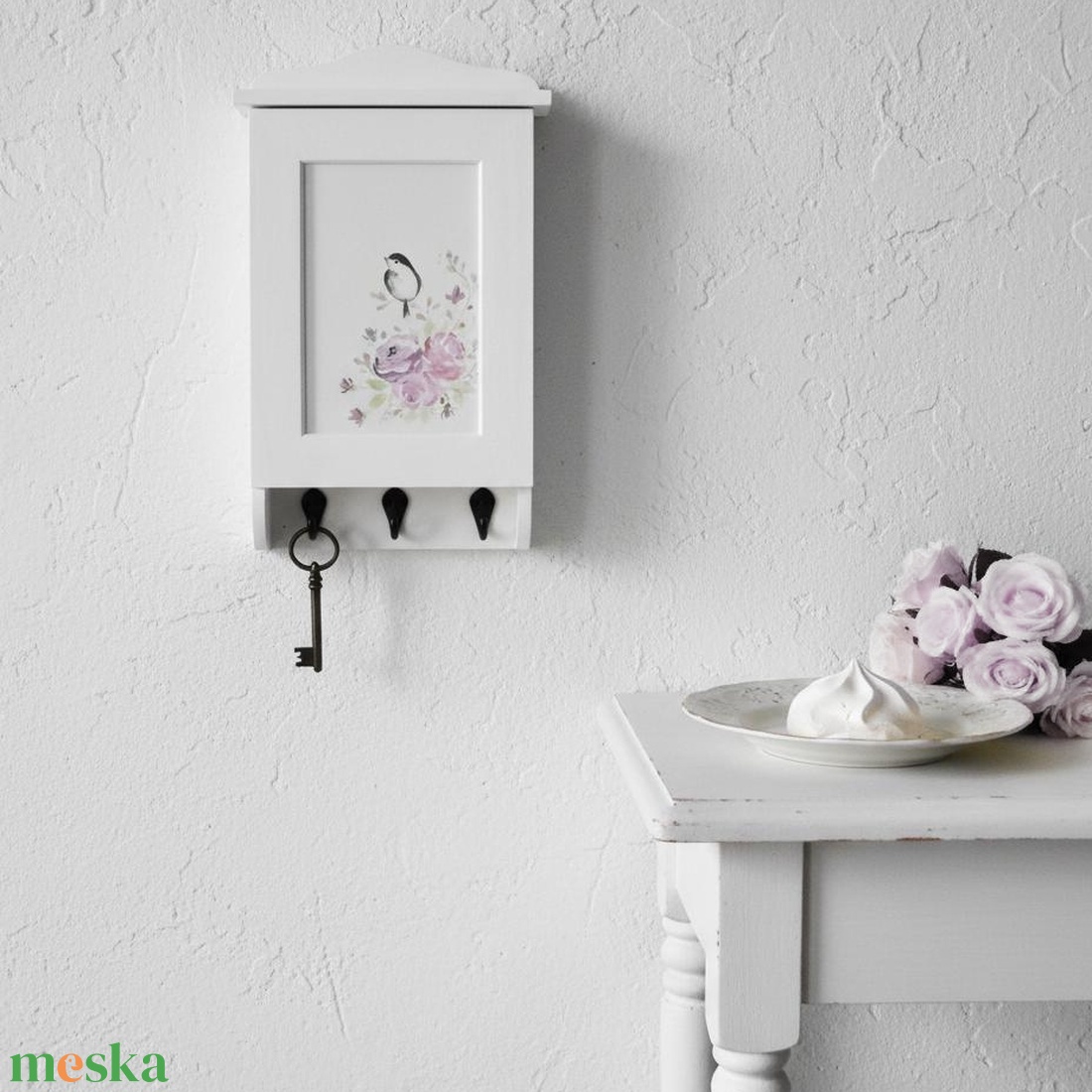 Kulcstartó szekrény, rózsás - otthon & életmód - dekoráció - fali és függő dekoráció - fali kulcstartó - Meska.hu
