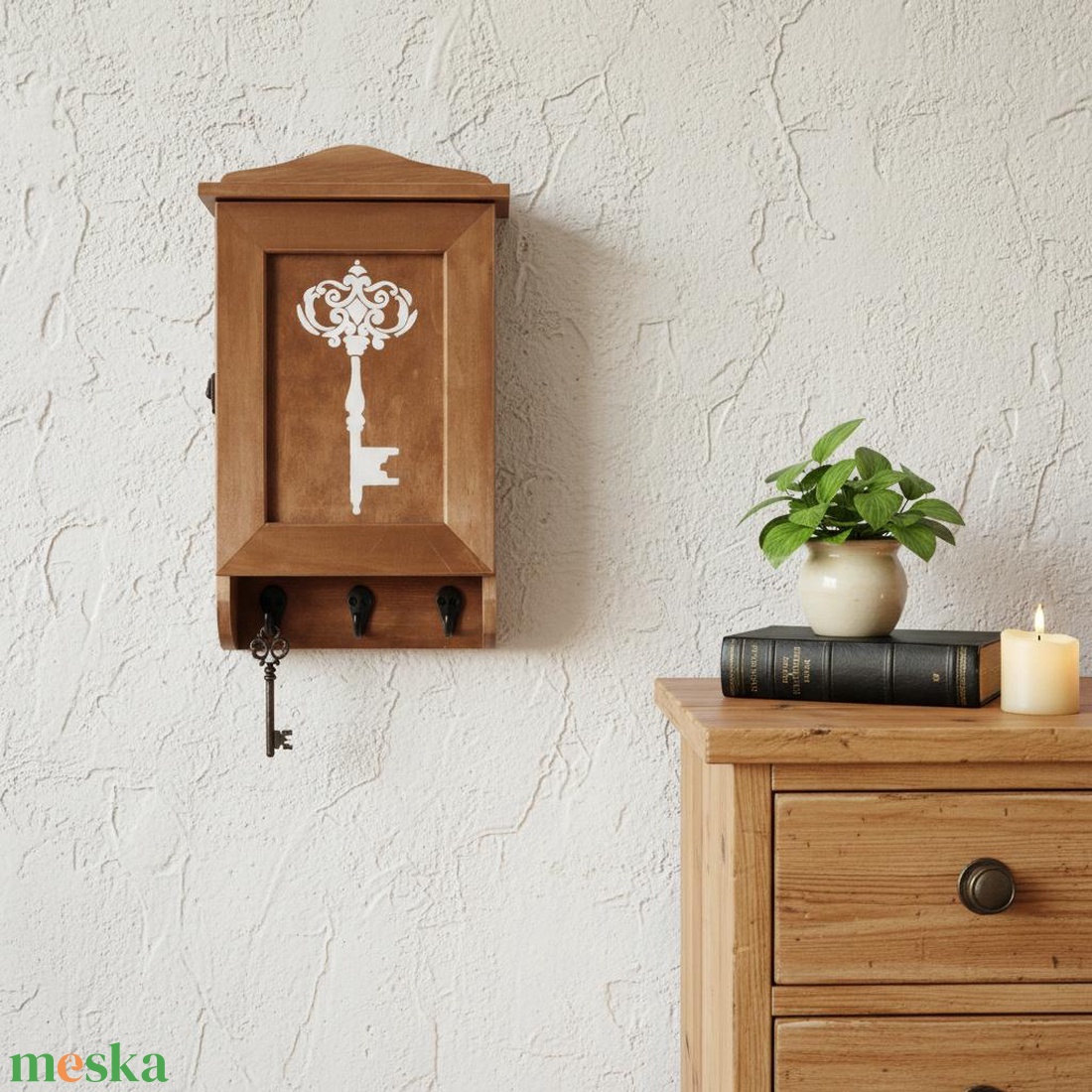 Fa kulcstartó szekrény - otthon & életmód - dekoráció - fali és függő dekoráció - fali kulcstartó - Meska.hu