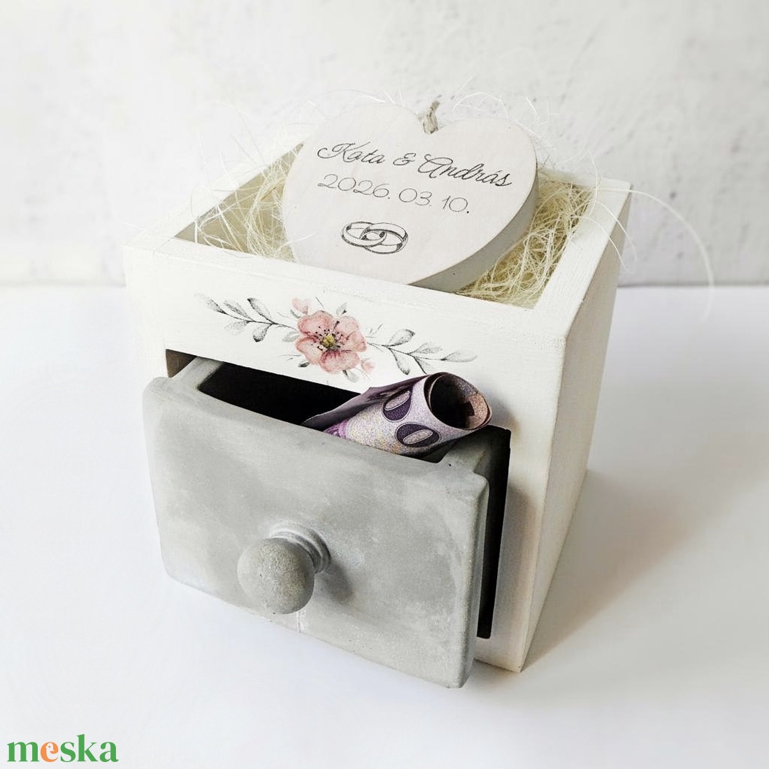 Esküvői pénzátadó doboz névvel és dátummal � fiókos, szív mintás, személyre szabható nászajándék - esküvő - emlék & ajándék - nászajándék - esküvői pénzátadó doboz - Meska.hu