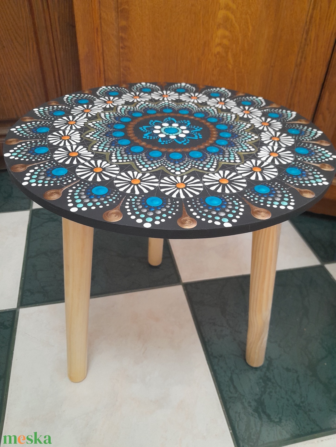 3 lábú mandalás asztalka 35 cm - otthon & életmód - bútor - asztal - Meska.hu 3 lábú mandalás asztalka 35 cm - otthon & életmód - bútor - asztal - Meska.hu