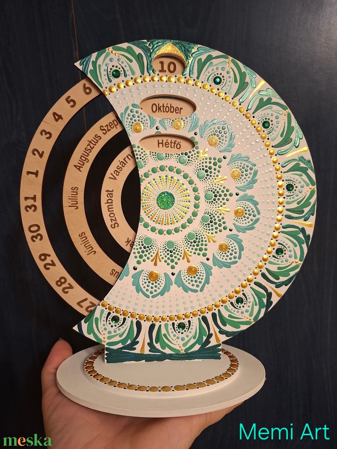 Öröknaptár 25cm zöld-arany mandala mintával fehér alapra - otthon & életmód - dekoráció - fali és függő dekoráció - falinaptár & öröknaptár - Meska.hu
