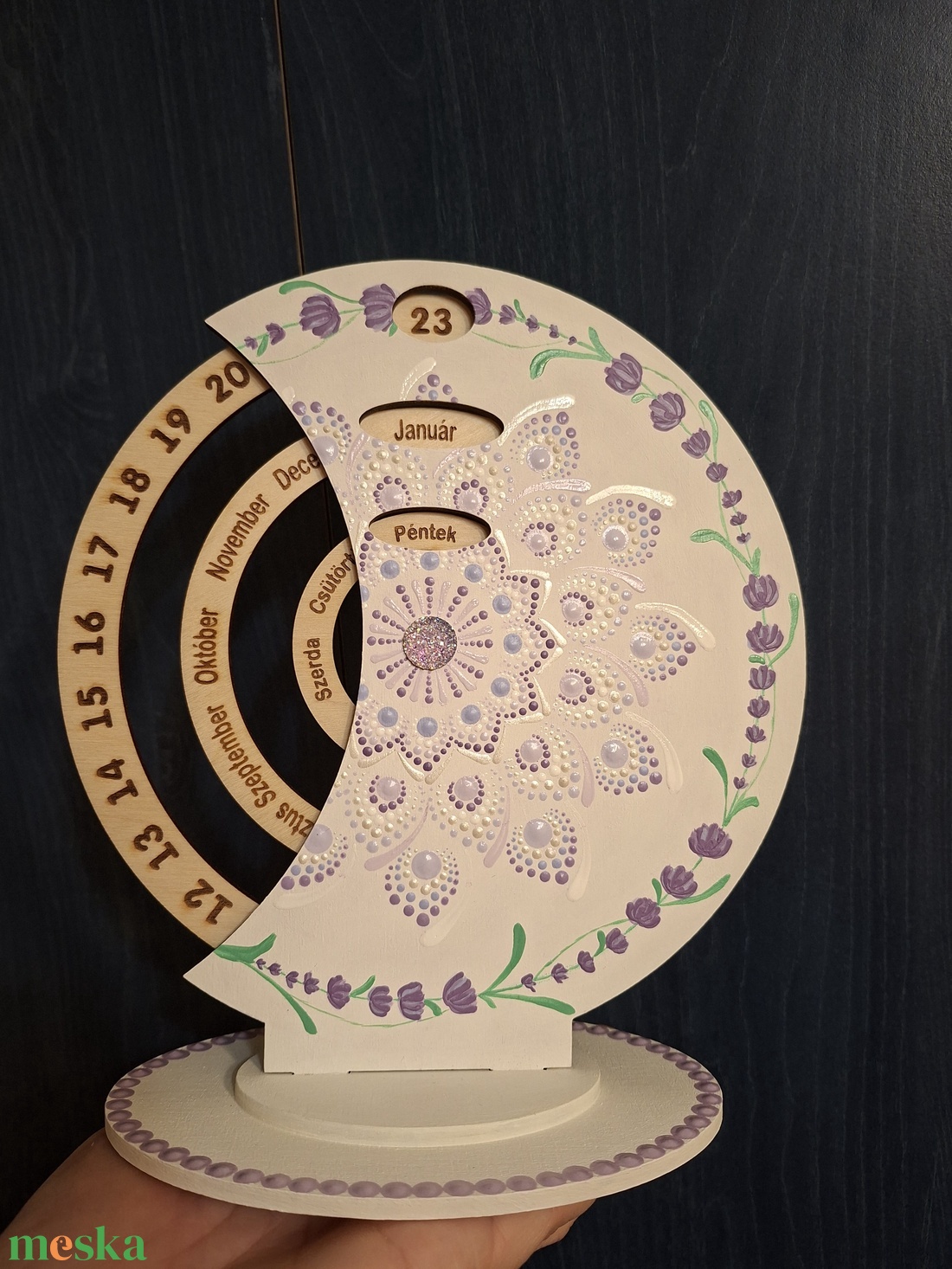 Öröknaptár 21cm levendulás mandala mintával fehér alapon - otthon & életmód - dekoráció - fali és függő dekoráció - falinaptár & öröknaptár - Meska.hu