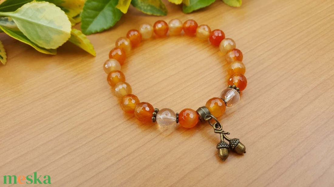 Karneol karkötő - ékszer - karkötő - charm karkötő - Meska.hu