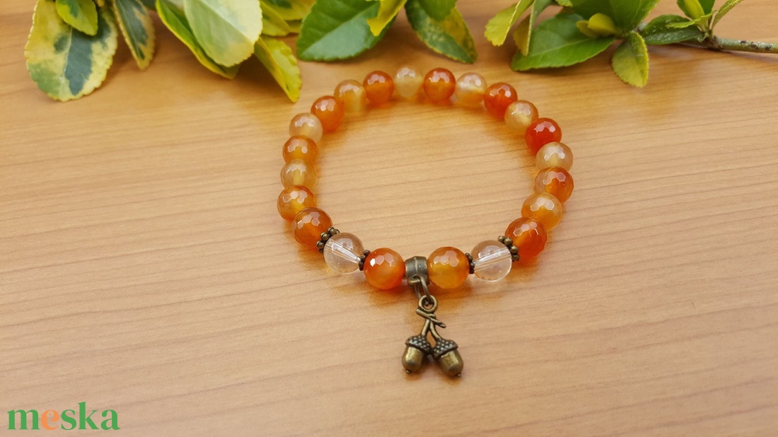 Karneol karkötő - ékszer - karkötő - charm karkötő - Meska.hu