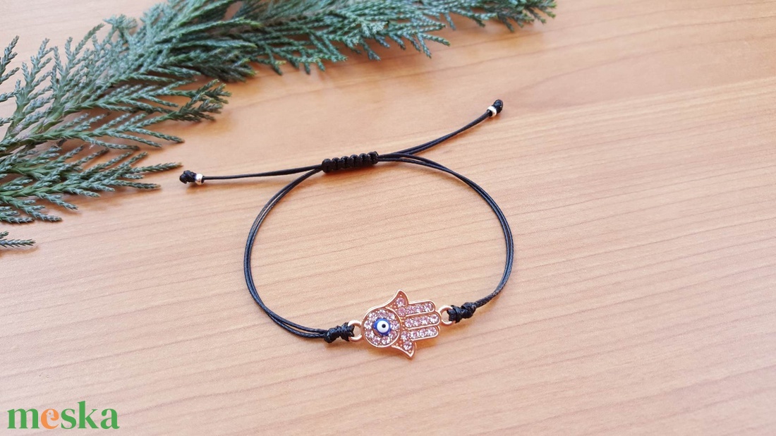 Hamsa karkötő - ékszer - karkötő - karkötő medállal - Meska.hu Hamsa karkötő - ékszer - karkötő - karkötő medállal - Meska.hu