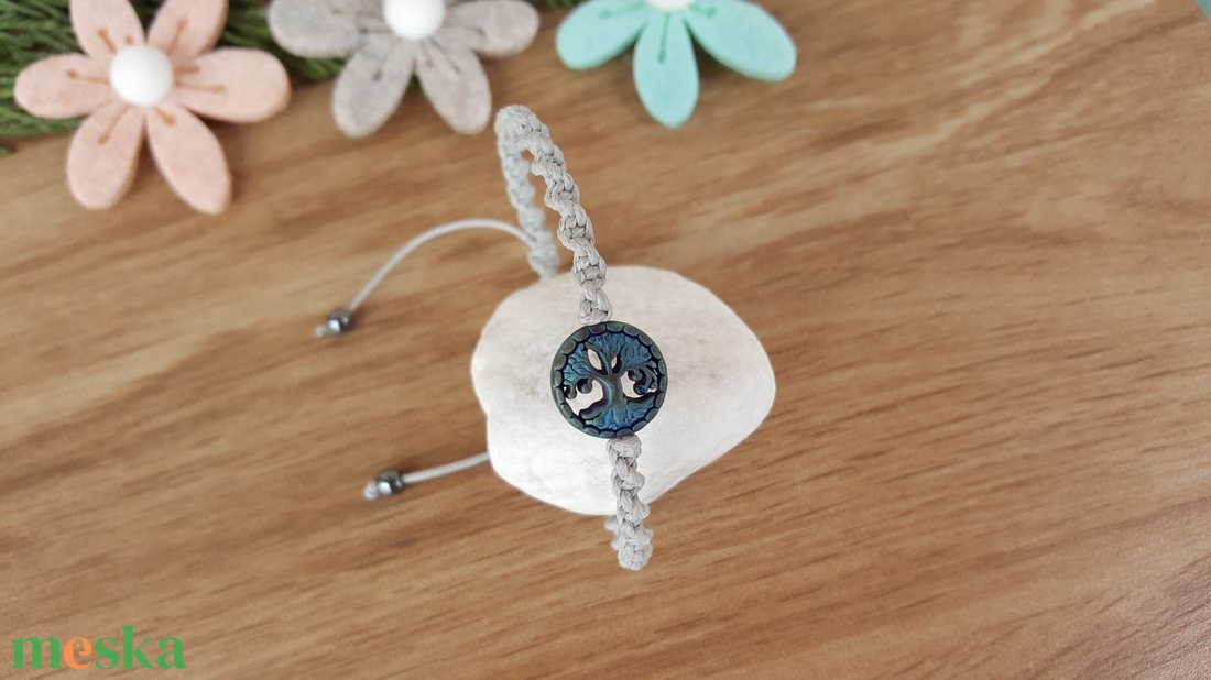 Életfa karkötő - ékszer - karkötő - fonott karkötő - Meska.hu