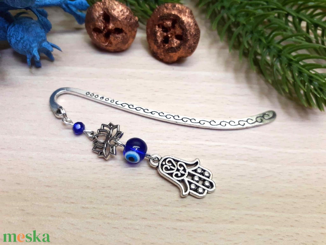 Hamsa könyvjelző - könyv & zene - könyvjelző - Meska.hu Hamsa könyvjelző - könyv & zene - könyvjelző - Meska.hu