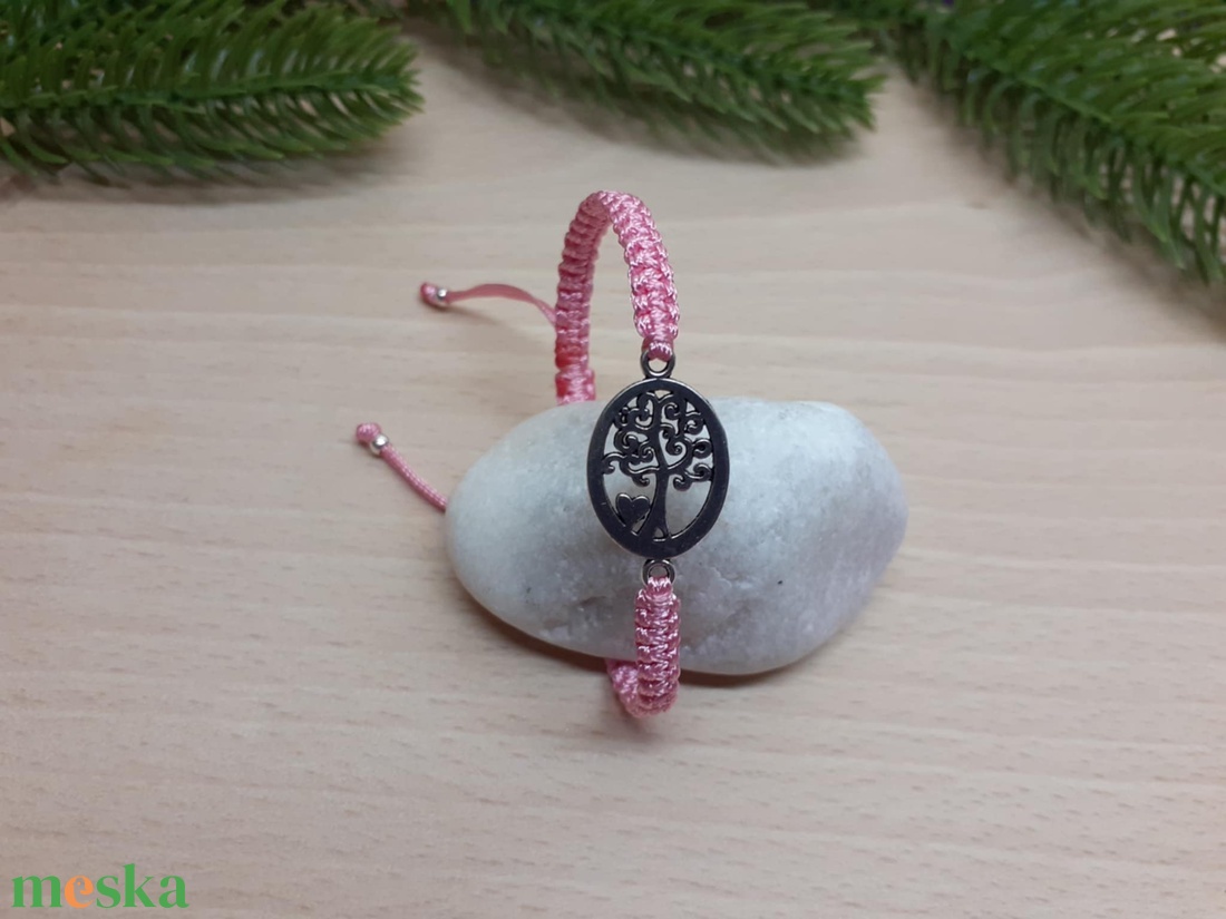 Karkötők Imolának - ékszer - karkötő - fonott karkötő - Meska.hu Karkötők Imolának - ékszer - karkötő - fonott karkötő - Meska.hu