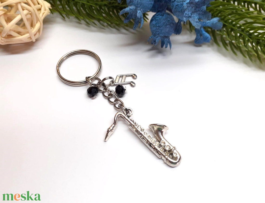 Szaxofon kulcstartó - táska & tok - kulcstartó & táskadísz - kulcstartó - Meska.hu