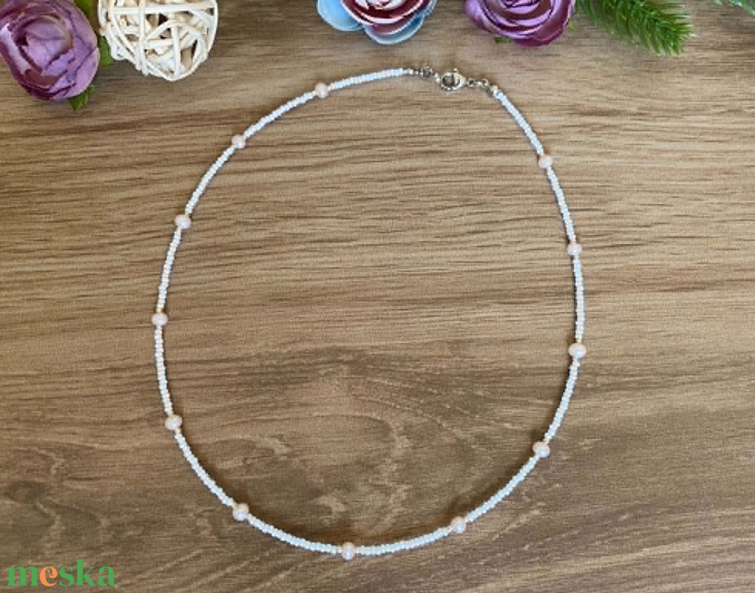 Choker nyaklánc - Rövid nyaklánc - 44 cm hosszú  - ékszer - nyaklánc - gyöngyös nyaklánc - Meska.hu