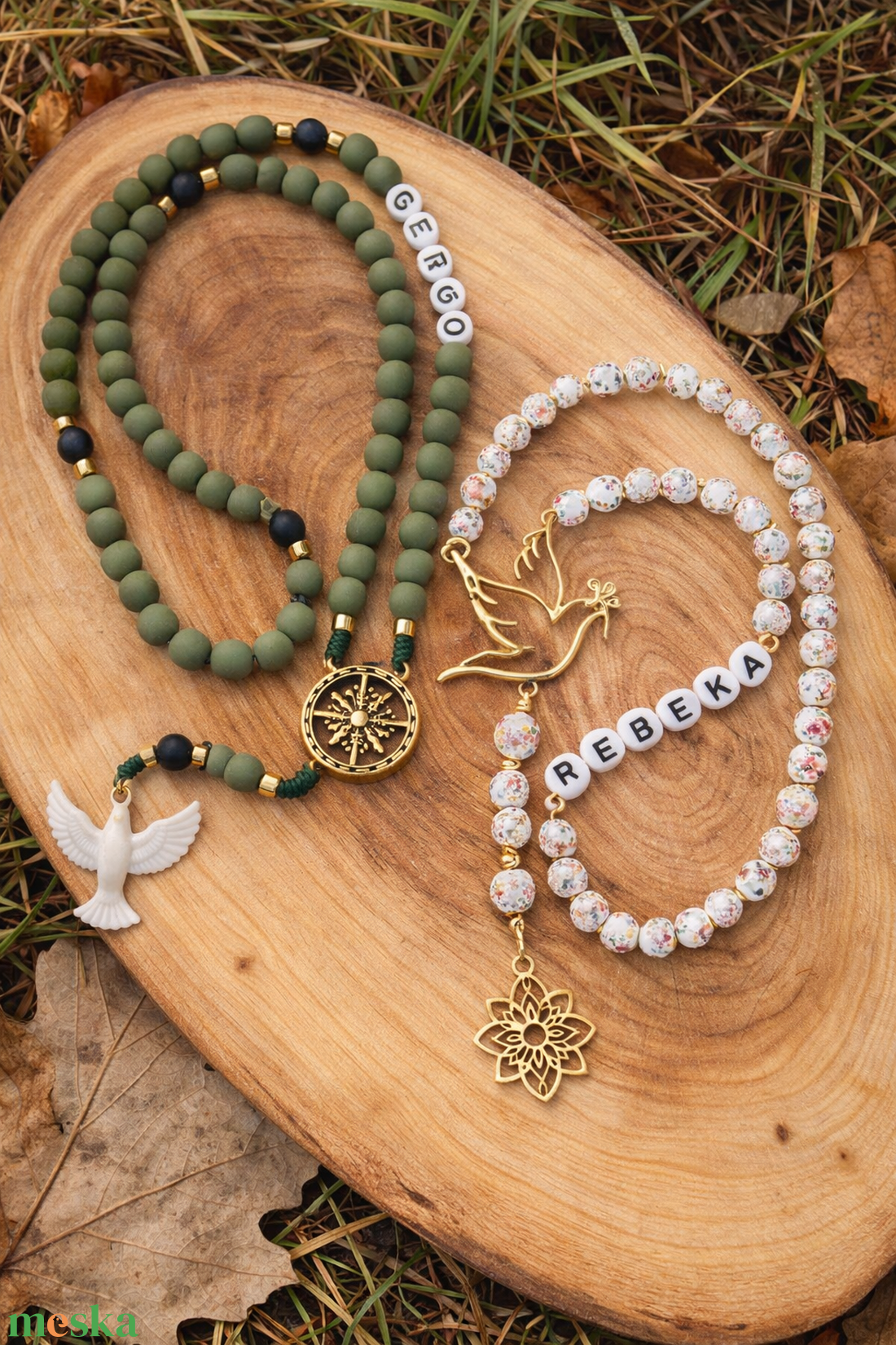 Névre szóló rózsafüzér - esküvő - emlék & ajándék - nászajándék - ceremónia szett - Meska.hu