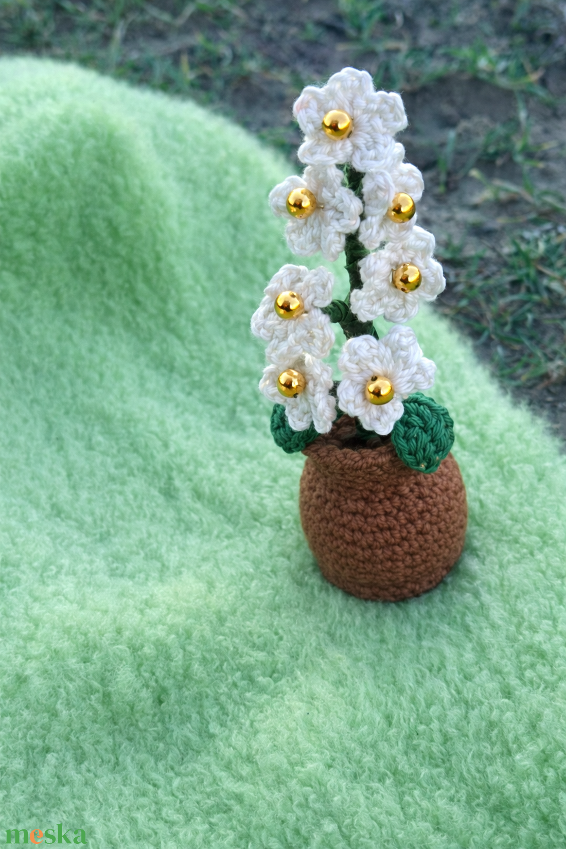 Horgolt virág kulcstartó, dekoráció, választható színekben  - tavaszi ajándé- rózsaszín - táska & tok - kulcstartó & táskadísz - kulcstartó - Meska.hu