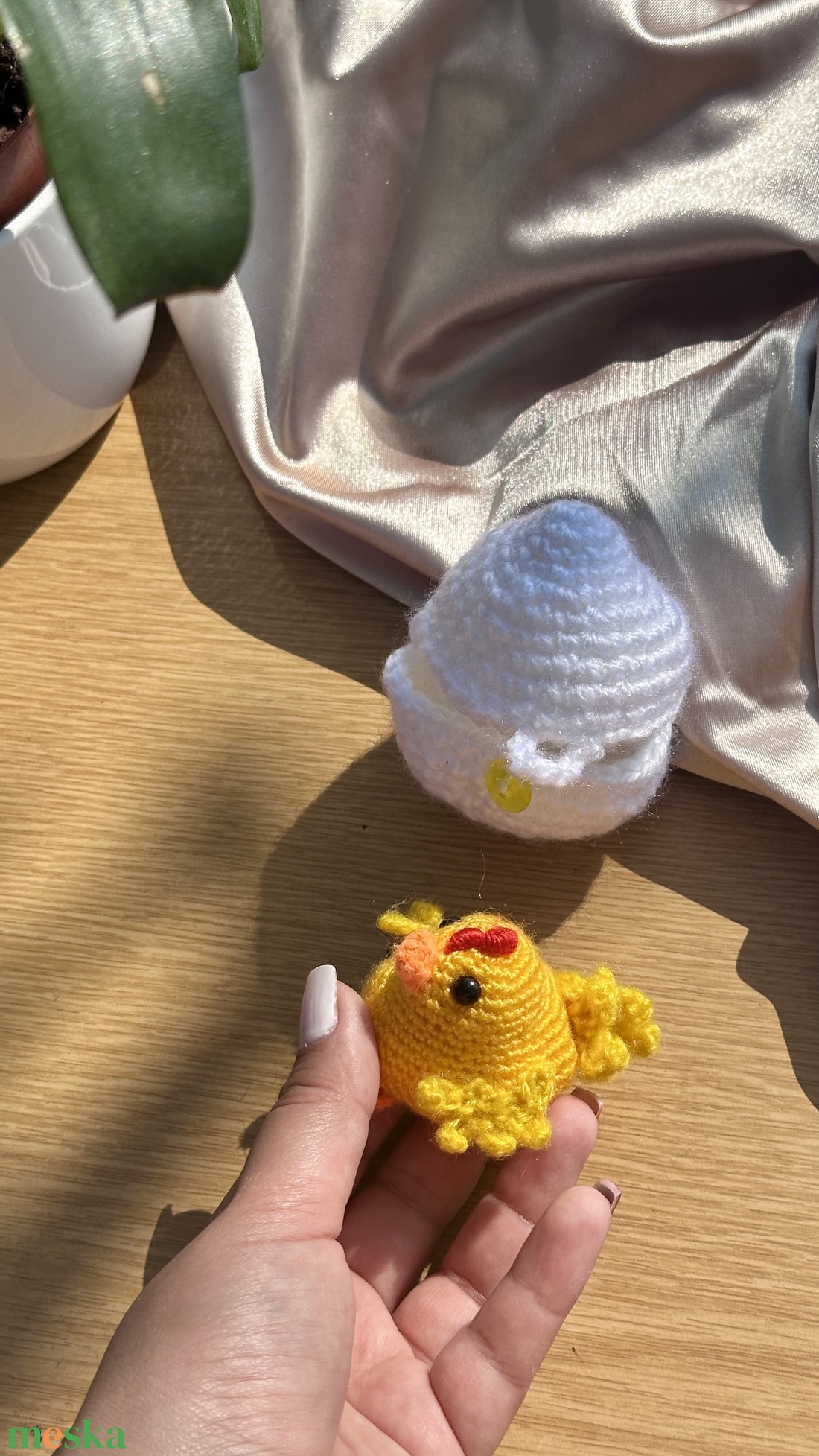 Horgolt húsvéti csibe tojásban � kézműves húsvéti dekoráció - játék & sport - plüssállat & játékfigura - más figura - Meska.hu