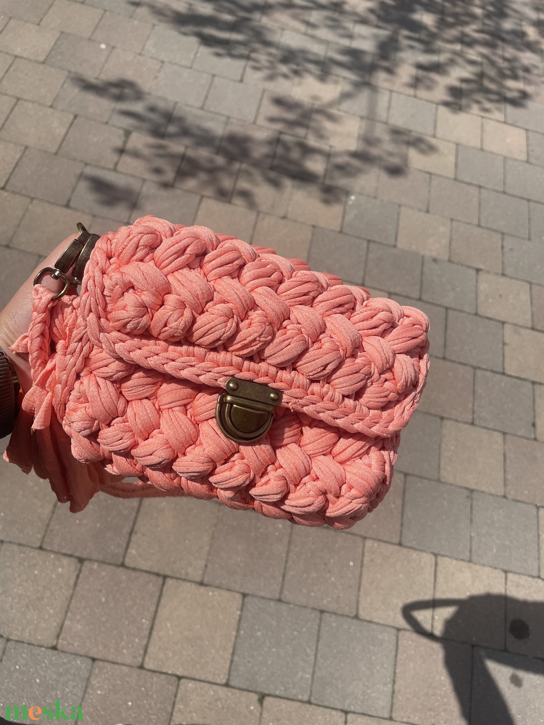 Horgolt női táska � kézzel készült keresztpántos táska - Melánia - táska & tok - kézitáska & válltáska - kézitáska - Meska.hu