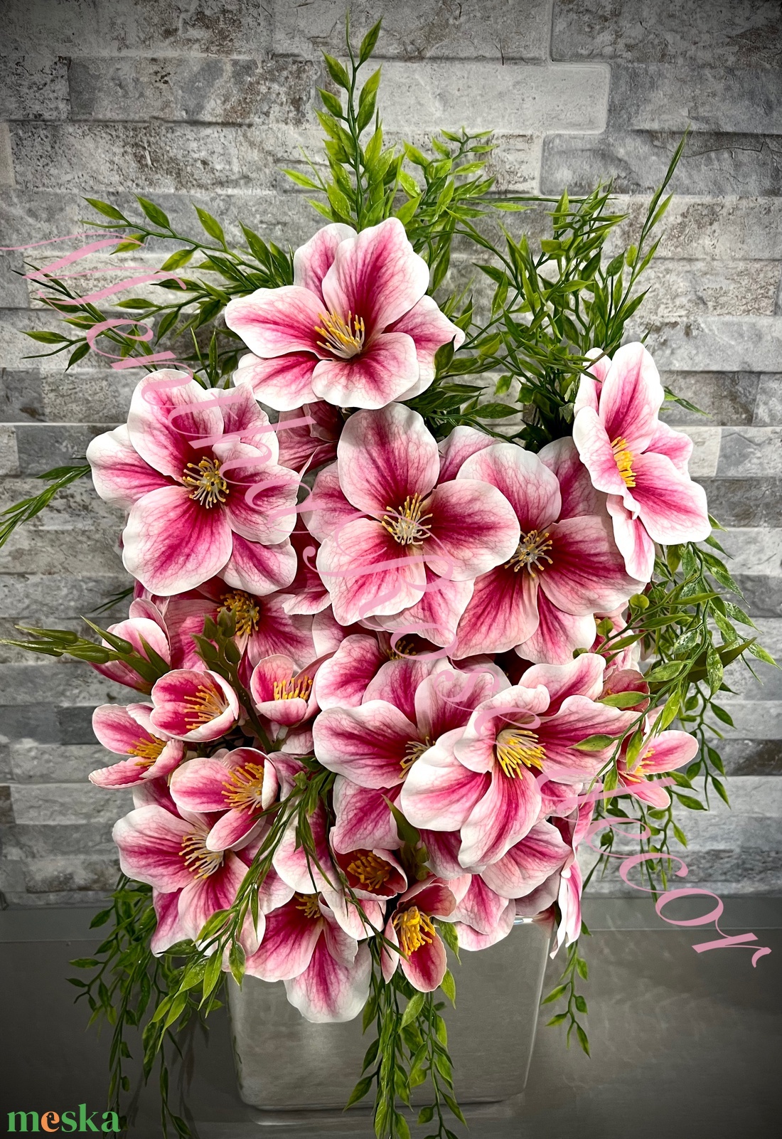 Magnóliás asztaldísz - otthon & életmód - virágdekoráció - virágdíszek - asztali virágdísz - Meska.hu