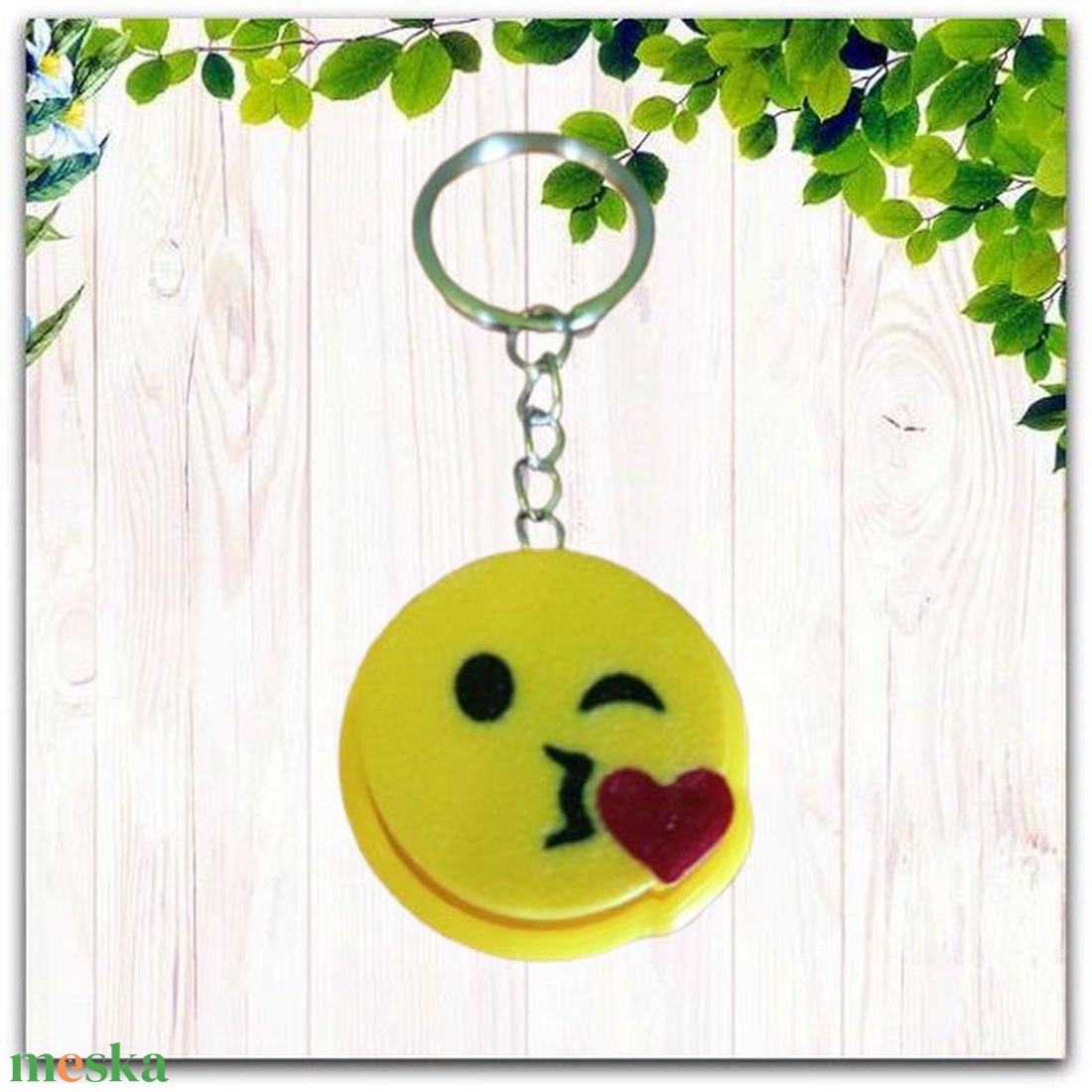 Klikkelős smiley kulcstartó (puszis) � vicces 3D nyomtatott ajándék - táska & tok - kulcstartó & táskadísz - kulcstartó - Meska.hu