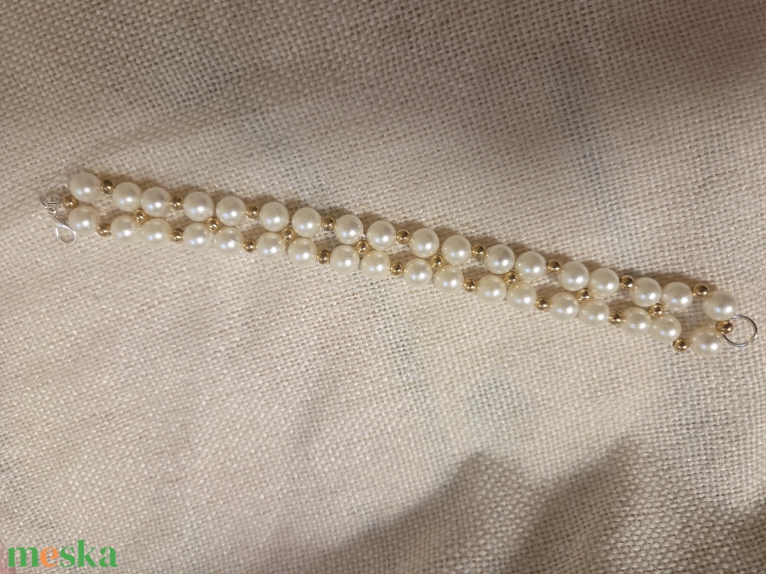 Fehér-arany karkötő  - ékszer - karkötő - gyöngyös karkötő - Meska.hu