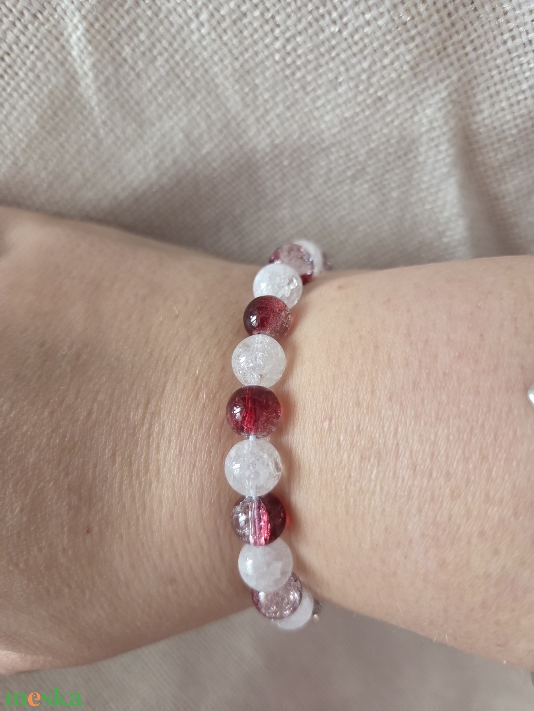 Tűz és jég ásványgyöngyből készült karkötő - ékszer - karkötő - ásványkarkötő - Meska.hu