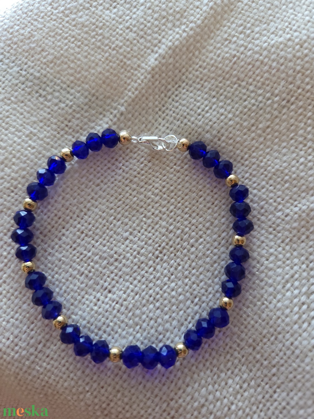 Az Éjkirálynő ékszerei gyöngyből készült karkötők  - ékszer - karkötő - gyöngyös karkötő - Meska.hu