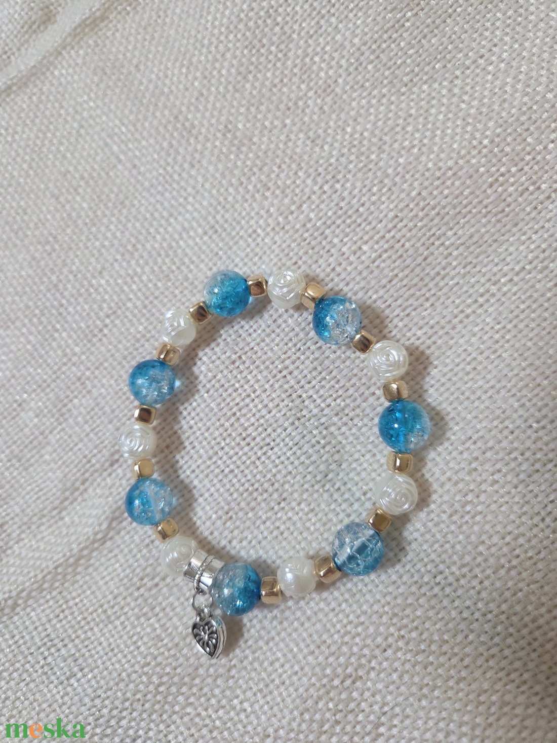 Kék tavaszi szellő-gyöngy karkötő - ékszer - karkötő - gyöngyös karkötő - Meska.hu