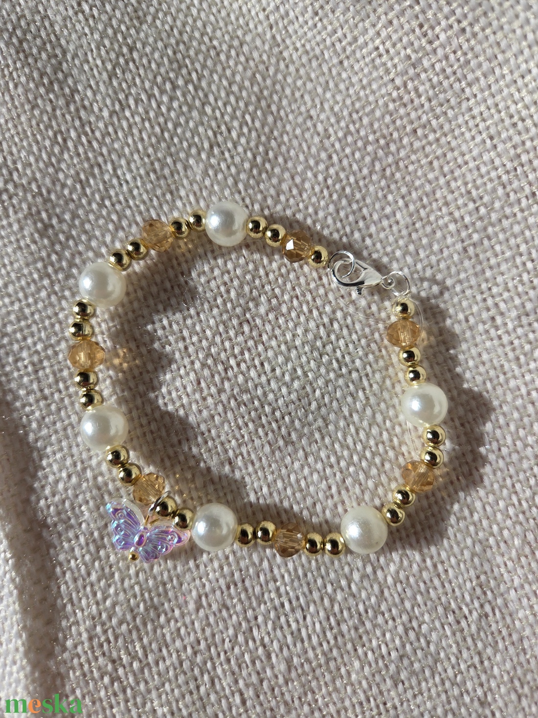 Tavaszi pillangó Szellő gyöngyből készült karkötő - ékszer - karkötő - gyöngyös karkötő - Meska.hu