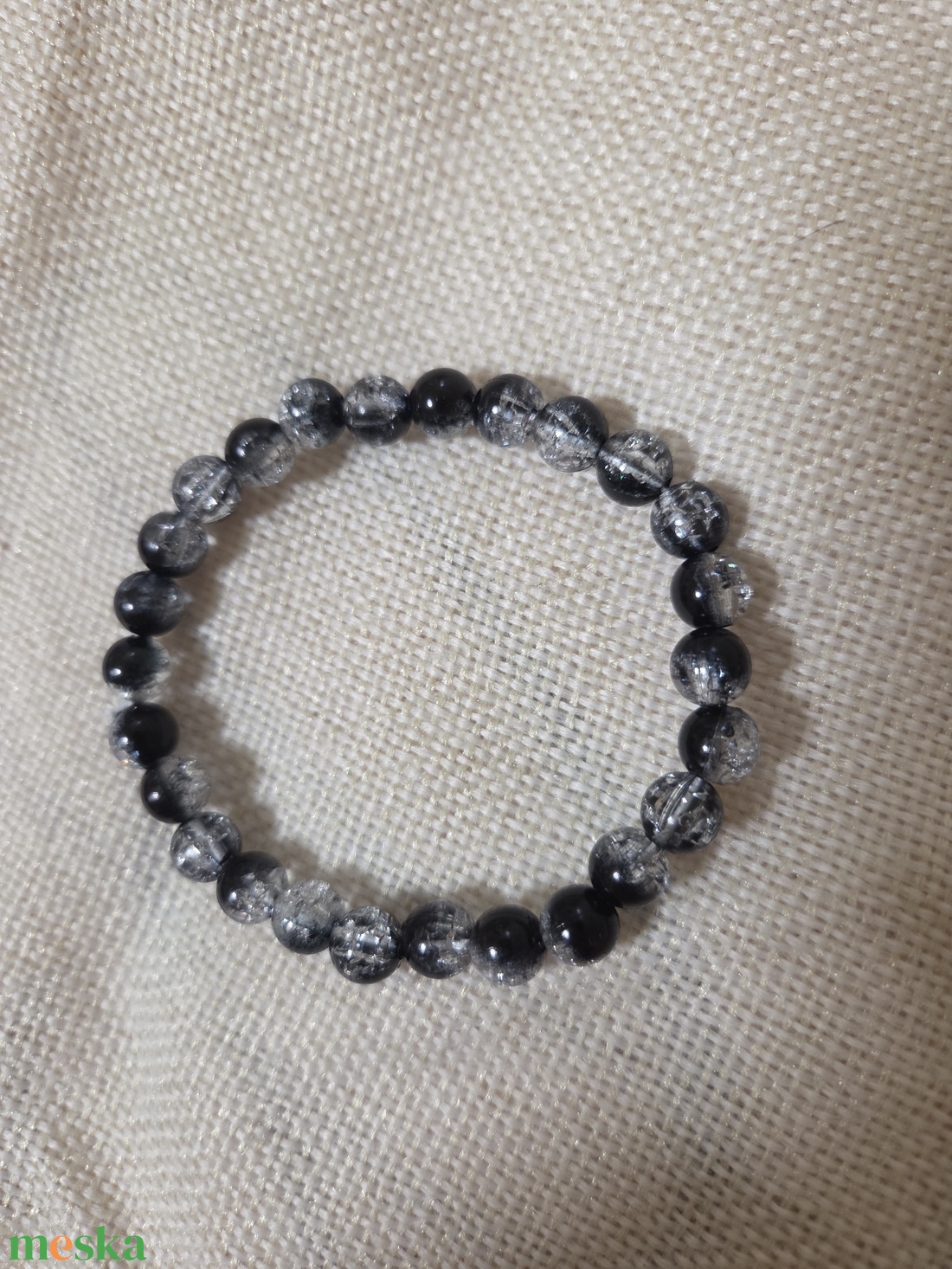Fekete kristályos karkötő  - ékszer - karkötő - gyöngyös karkötő - Meska.hu