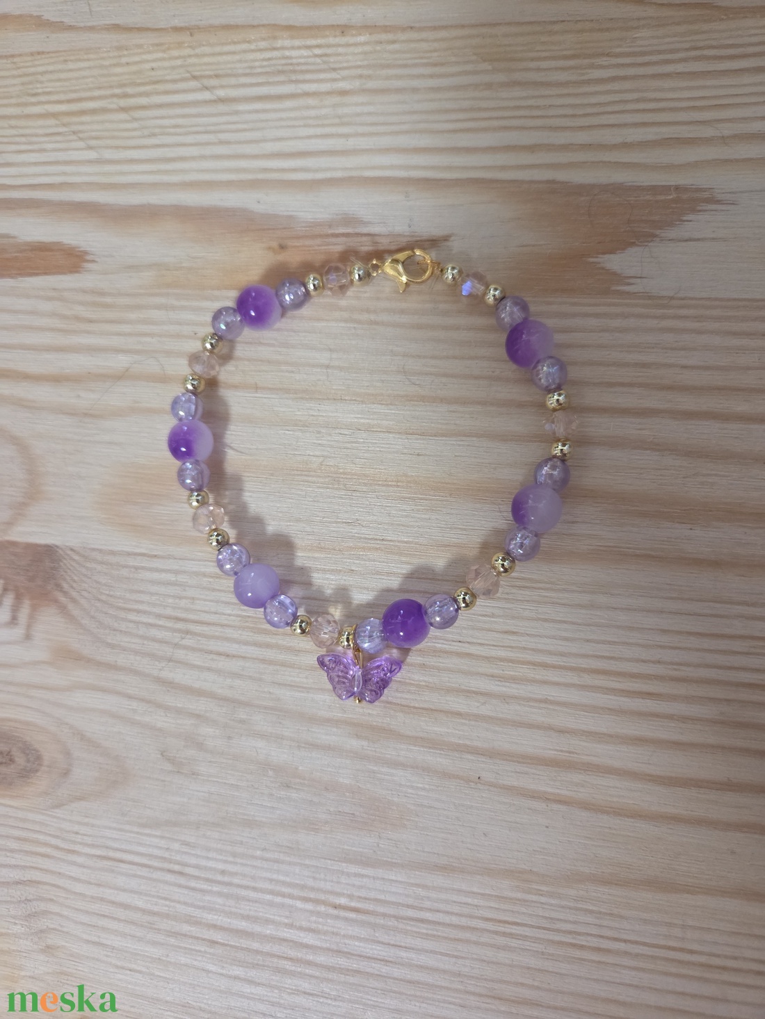 Tavaszi pillangó Orchidea gyöngyből készült karkötő - ékszer - karkötő - gyöngyös karkötő - Meska.hu