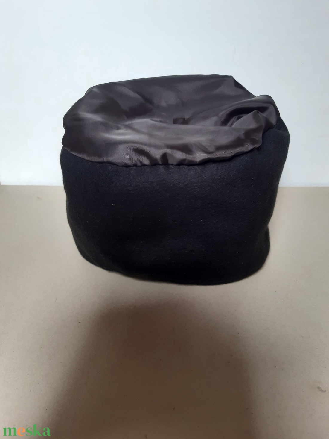 Kézzel kötött női, téli sapka - ruha & divat - sál, sapka, kendő - sapka - Meska.hu