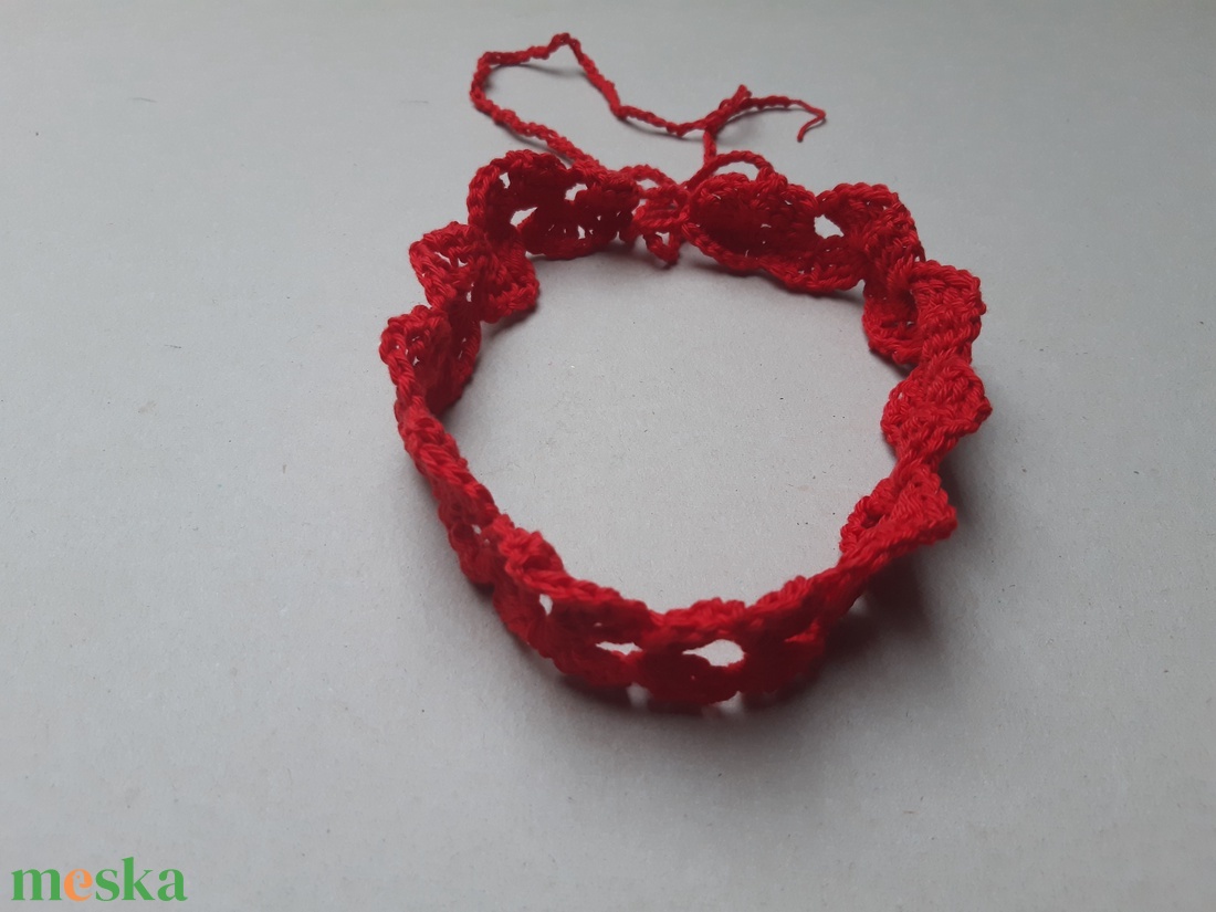 Horgolt kislány babafejpánt - ruha & divat - gyerekruha - ruha - Meska.hu