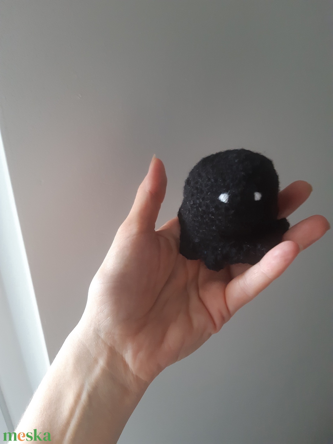  Horgolt szellemke álruhában Halloweenre - otthon & életmód - dekoráció - halloween - halloweeni figurák - Meska.hu