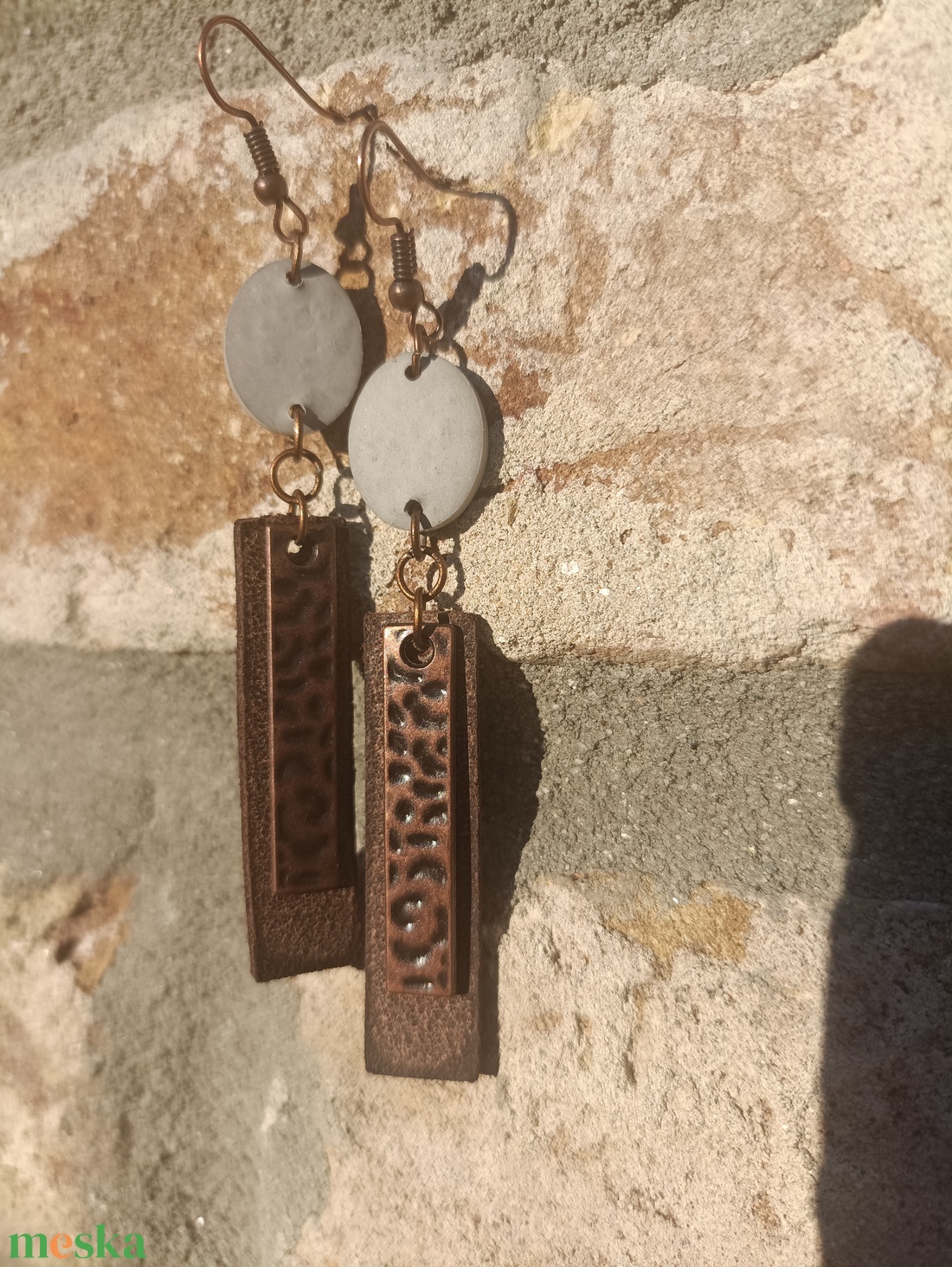 Beton -bőr füli - ékszer - fülbevaló - lógó fülbevaló - Meska.hu Beton -bőr füli - ékszer - fülbevaló - lógó fülbevaló - Meska.hu