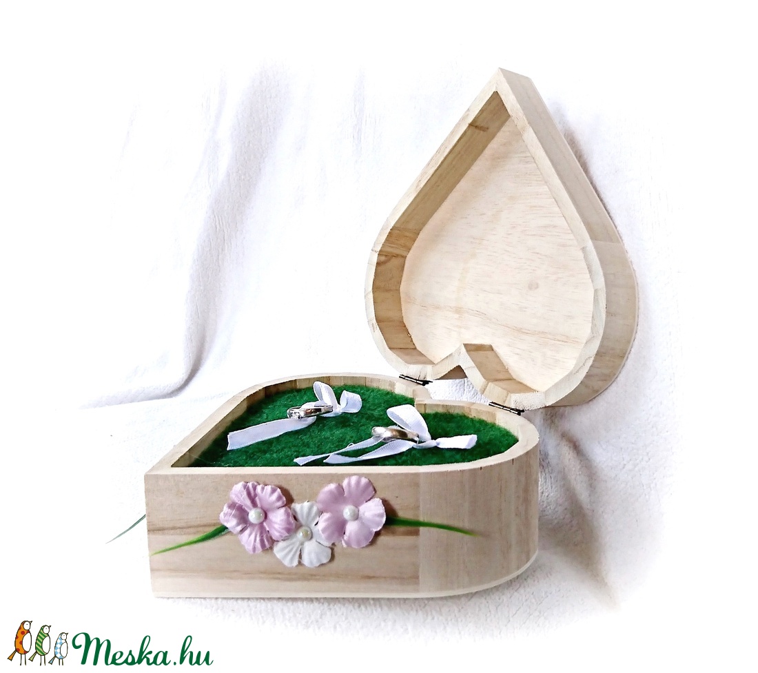 Szív alakú gyűrűtartó natúr fadoboz, esküvő - esküvő - kiegészítők - gyűrűtartó & gyűrűpárna - Meska.hu