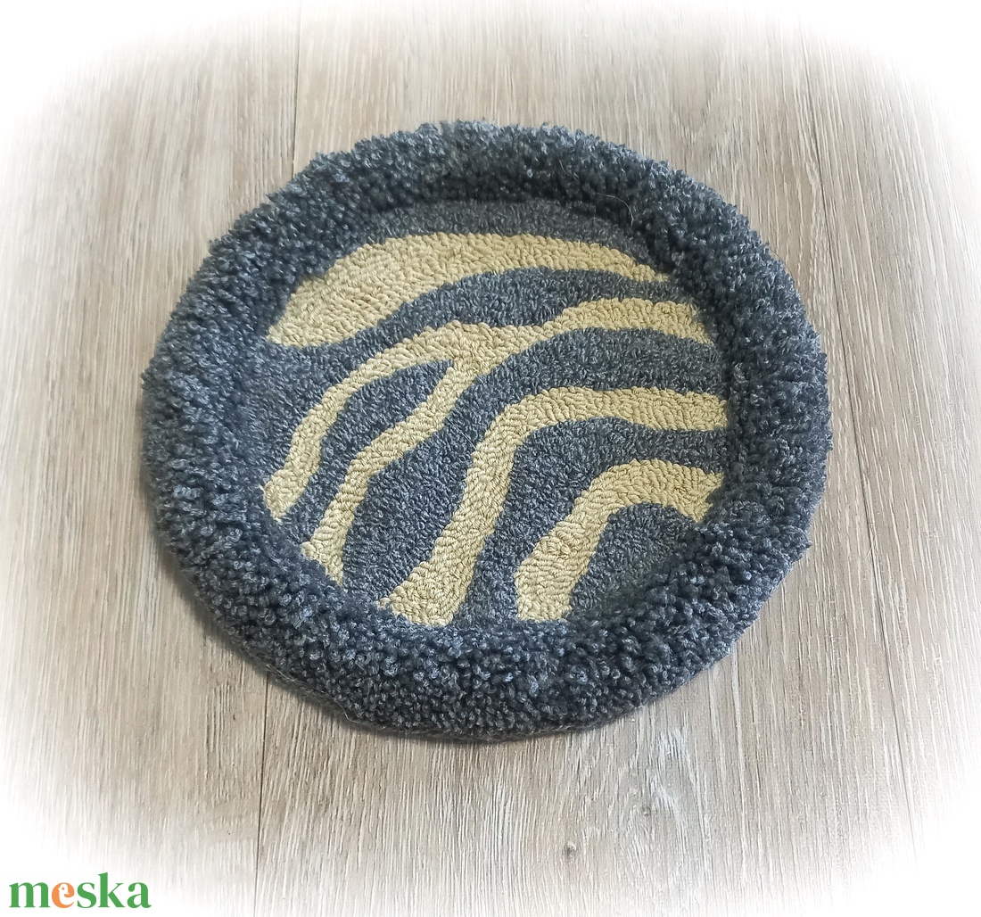 Fonal tálka, tároló modern mintával, ékszertartó, telefontartó, kulcstartó, rendszerező - ékszer - ékszertartó - ékszertartó tál - Meska.hu