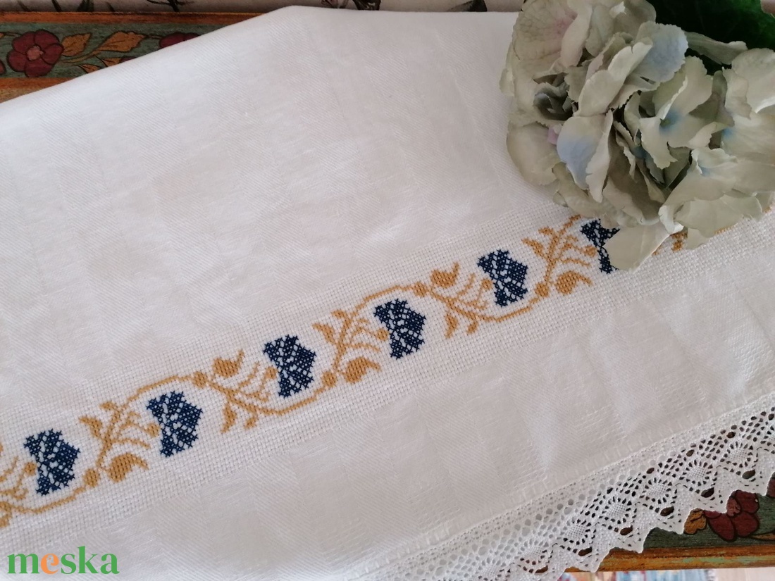 Hímzett keresztszemes konyharuha - otthon & életmód - konyhafelszerelés, tálalás - konyhai textil - konyharuha & törlőkendő - Meska.hu