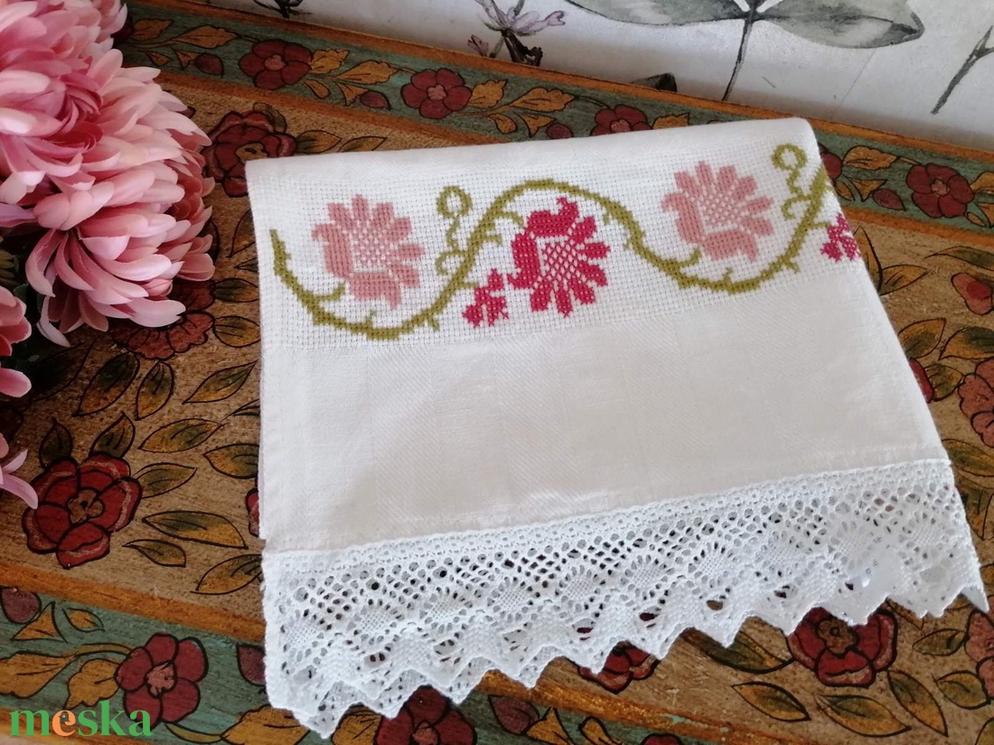 Hímzett keresztszemes konyharuha - otthon & életmód - konyhafelszerelés, tálalás - konyhai textil - konyharuha & törlőkendő - Meska.hu