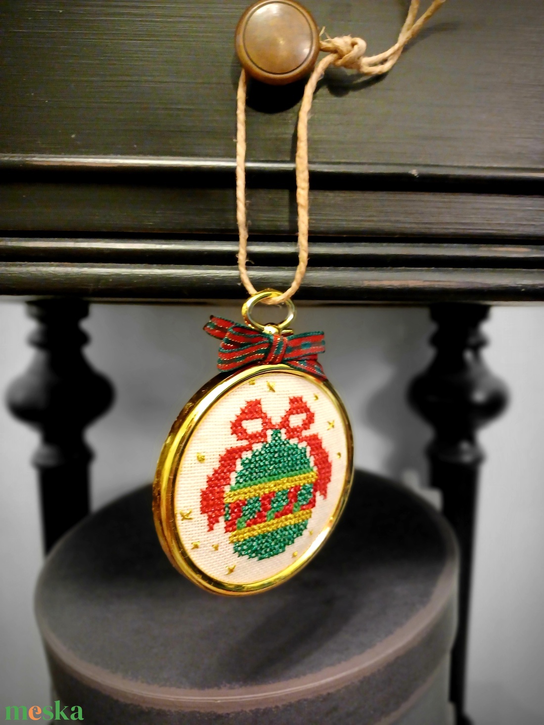 Keresztszemes karácsonyfa dísz - karácsony - karácsonyi lakásdekoráció - karácsonyfadíszek - Meska.hu