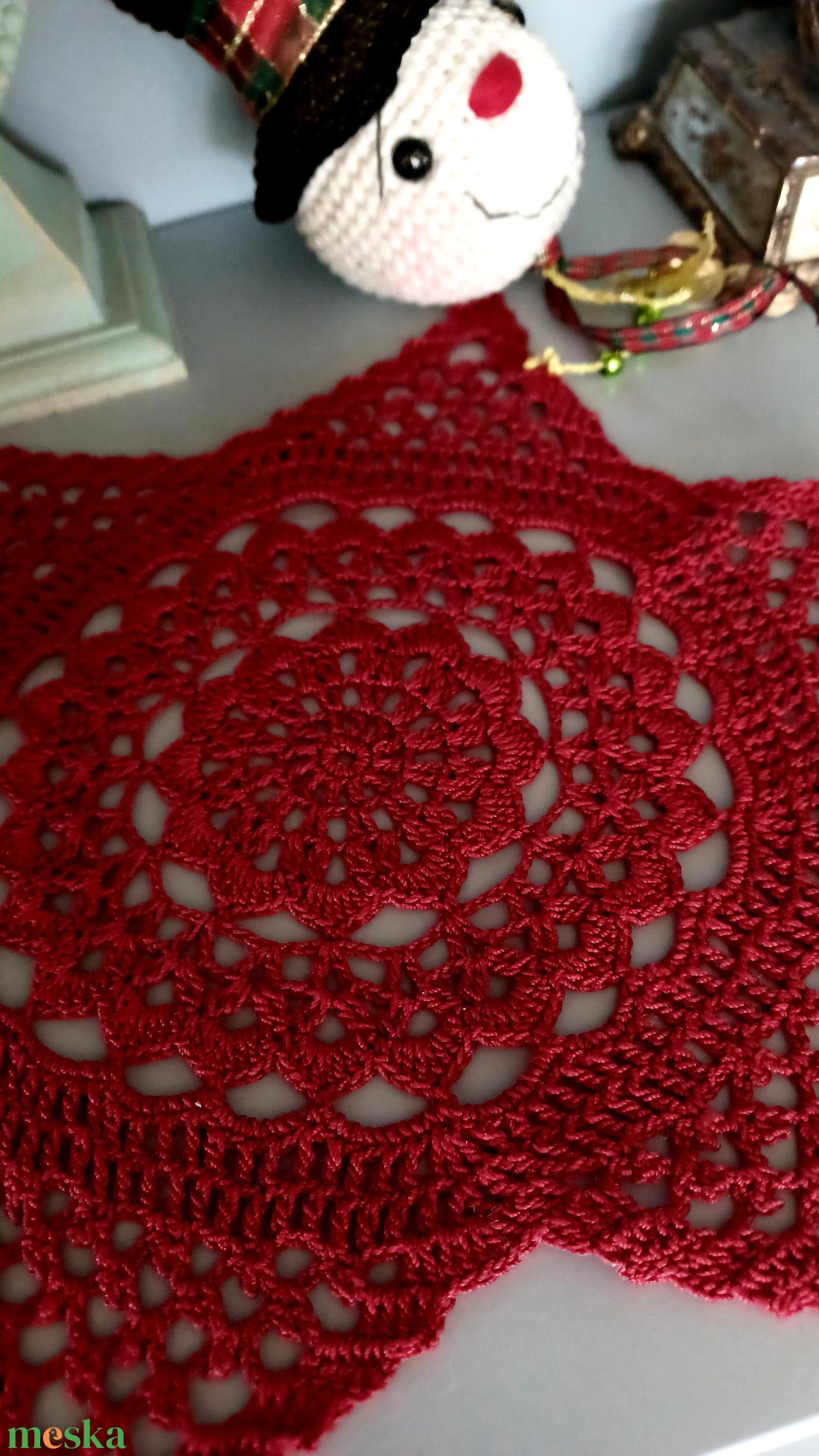 Bordó horgolt karácsonyi csillag - otthon & életmód - dekoráció - asztal és polc dekoráció - horgolt & csipketerítő - Meska.hu