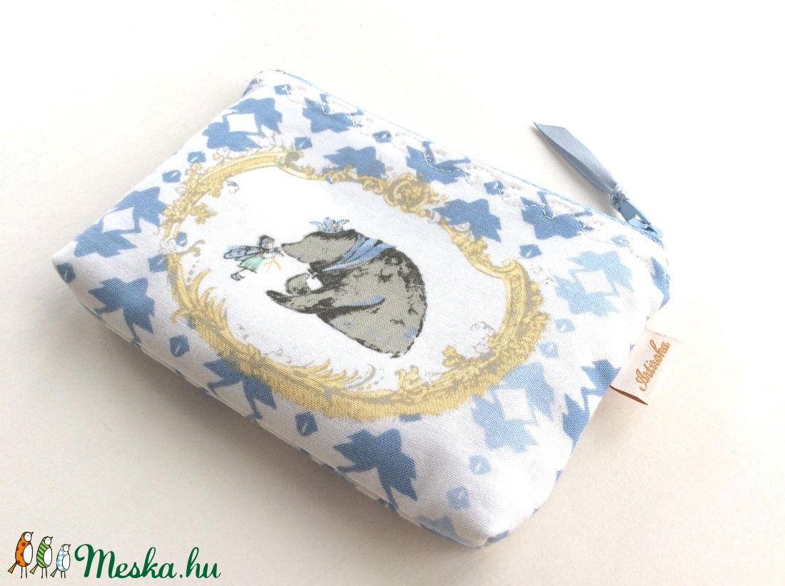 Mackó mese mintás irattartó pénztárca, neszesszer - Artiroka design - táska & tok - neszesszer - Meska.hu Mackó mese mintás irattartó pénztárca, neszesszer - Artiroka design - táska & tok - neszesszer - Meska.hu
